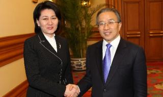 蒙古国离北京有多远 蒙古国总理抵达北京